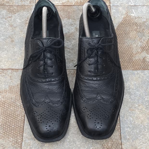 (300)발리 블랙 윙팁 구두