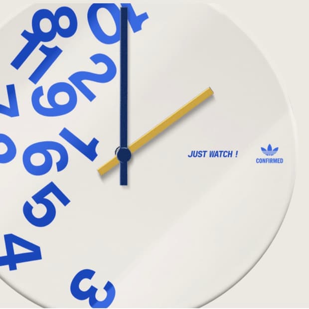 아디다스 컨펌 시계 