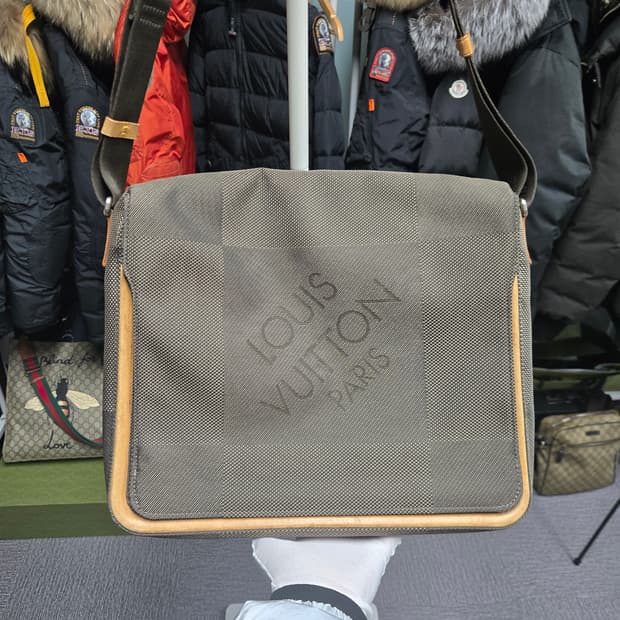 [특가][정품] 루이비통 다미에 크로스백
