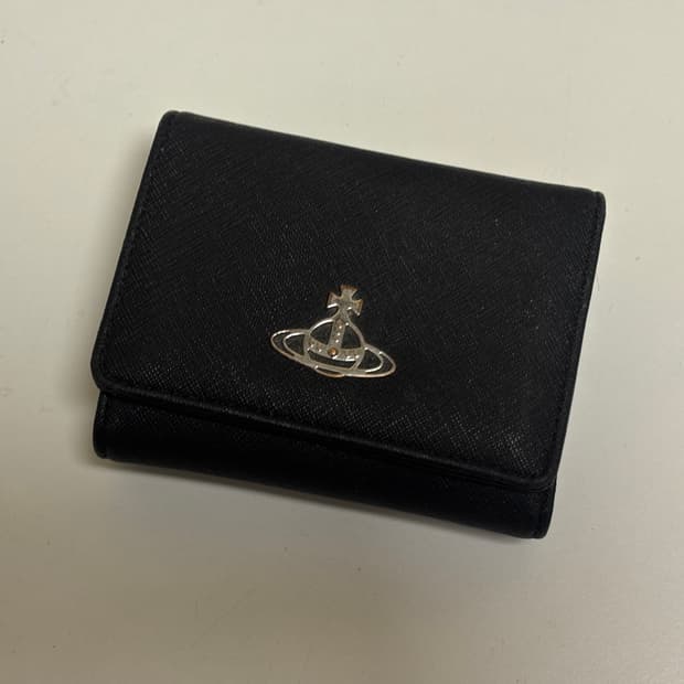 비비안웨스트우드 블랙 지갑