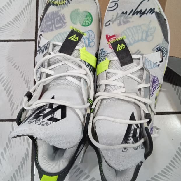 나이키 조던 와이 낫 제로 4 PF 그래피티