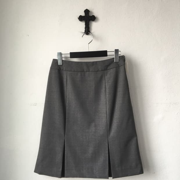 Gray midi skirt