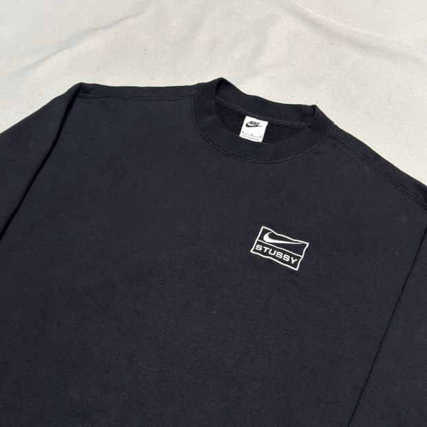 M 나이키 X 스투시 블랙 기모 맨투맨