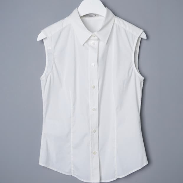 PRADA sleeveless shirt / IT40