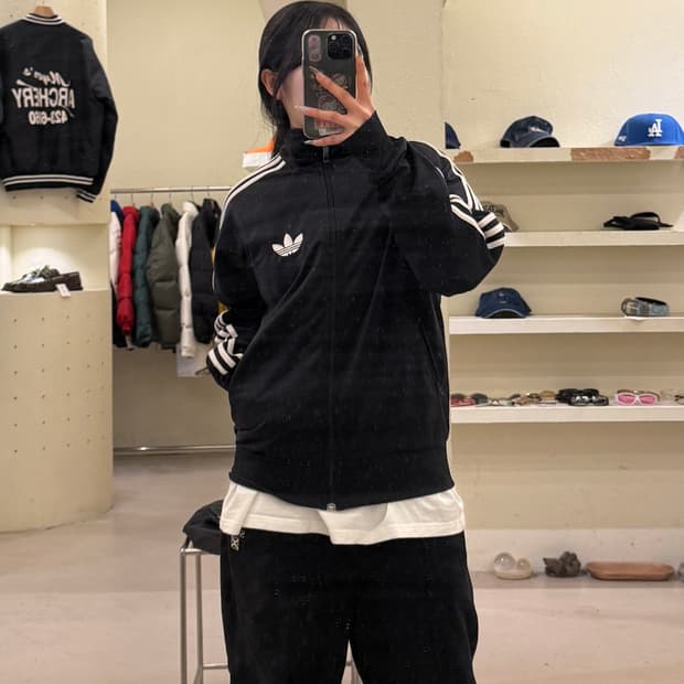 아디다스 오리지널스 3스트라이프 트랙탑U996