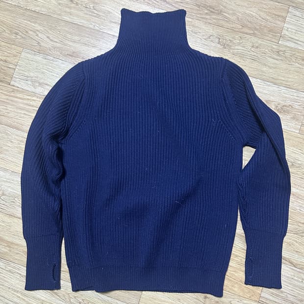 안데르센안데르센 네이비터틀넥 s