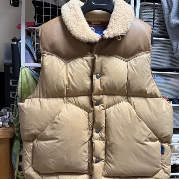 펜필드 rockwool 다운베스트 m사이즈