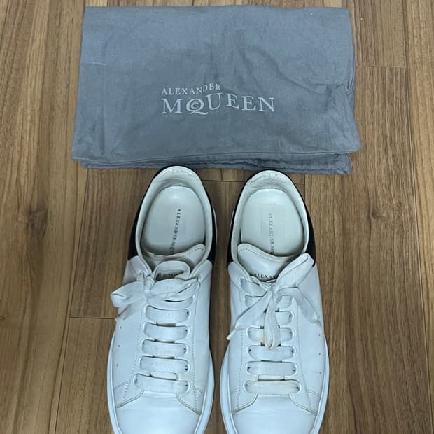 Alexander McQueen 알렉산더맥퀸 오버솔 화이트 블랙 40  
