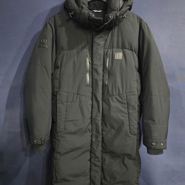 코오롱스포츠 고어텍스 블랙컬러 남성 105 구스다운 롱패딩 