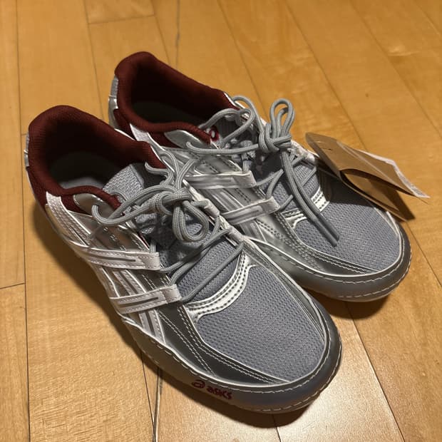 아식스 하이퍼싱크 실버 245