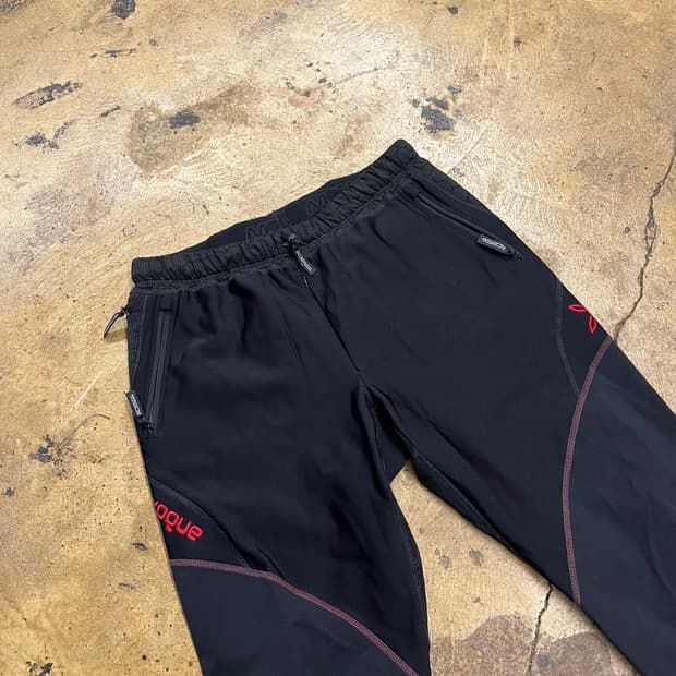 [정품/M] 몬츄라 검정색 트레이닝 바지 b14