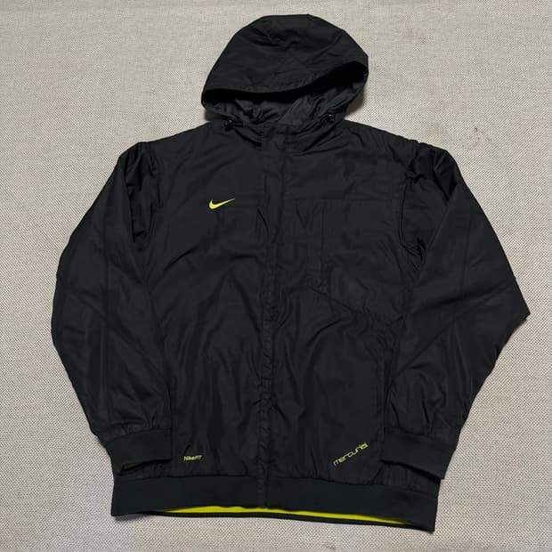 나이키 핏 머큐리얼 바람막이