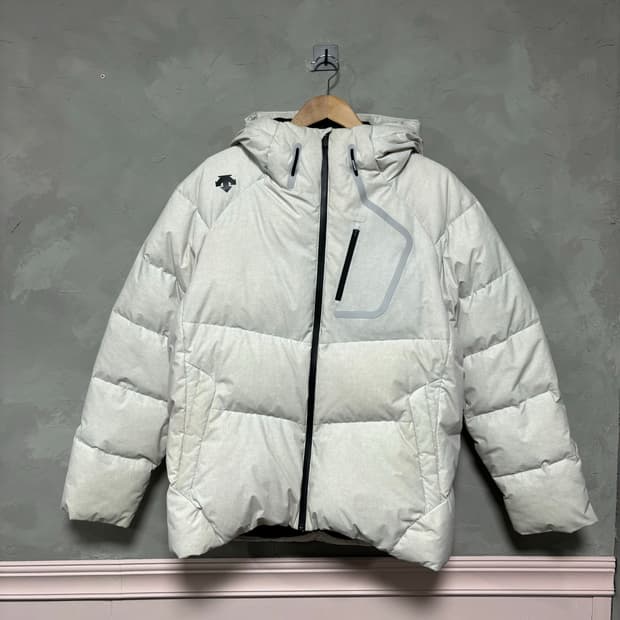 데상트 구스다운 패딩 멜란지 그레이