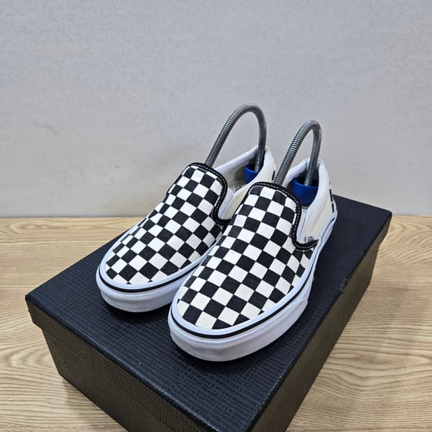 230 반스 슬립온 체커보드