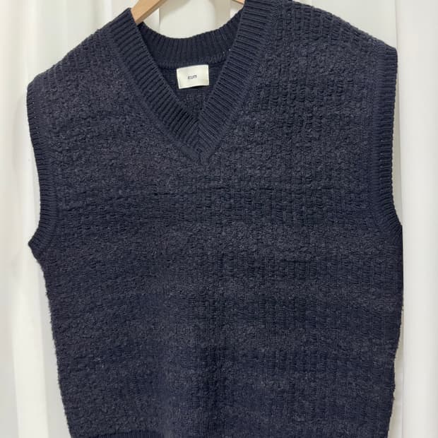 [새상품] e:um 니트베스트