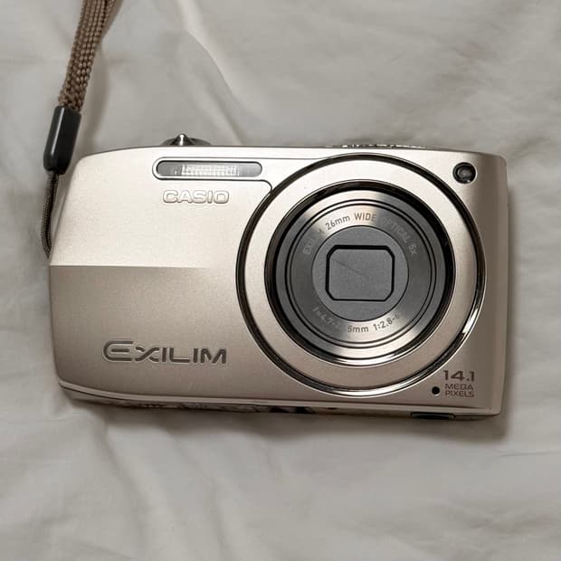 [S급] 카시오 엑슬림 z2300 골드 casio exilim z2300