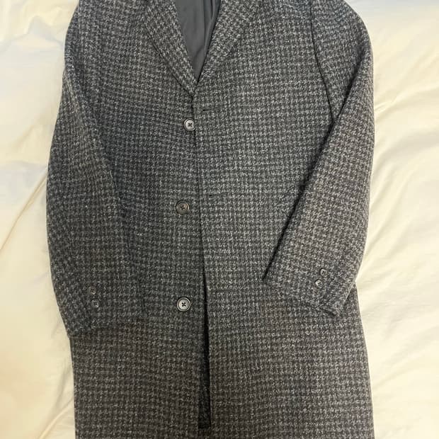 마가렛 호웰 해리스트위드 코트 판매해요