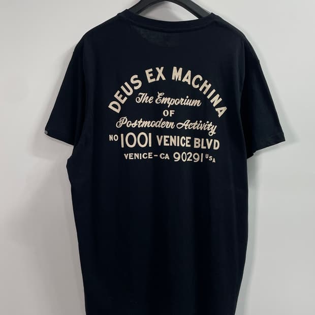 (새상품) 데우스 엑스 마키나 반팔티 (on.659)