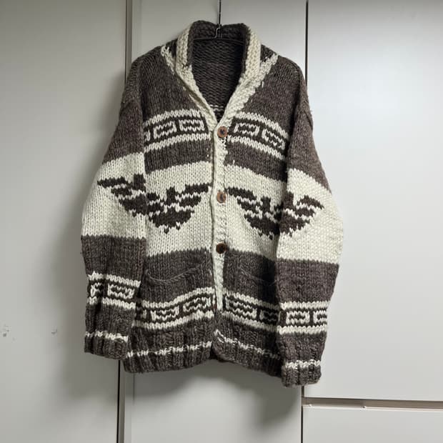canadian sweater company 썬더버드 코위찬