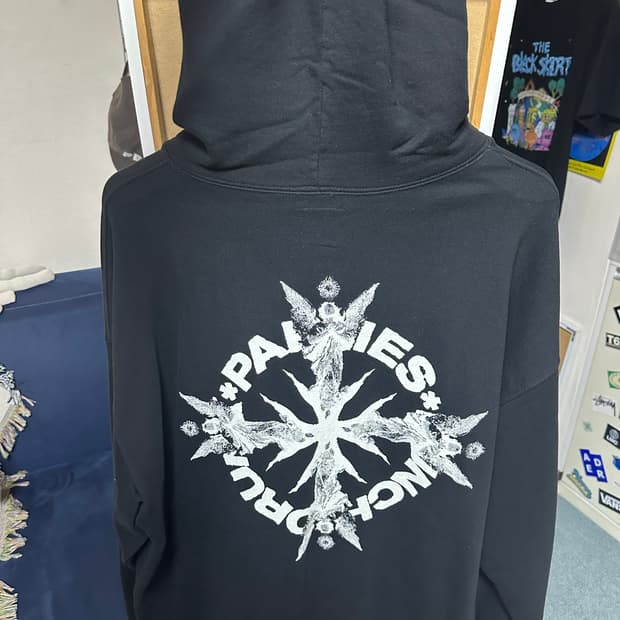 펀치드렁크파티즈 후드티