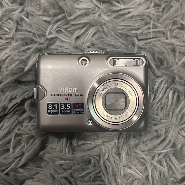니콘 쿨픽스 P4(coolpix p4) 디지털 카메라 디카/ 작례o