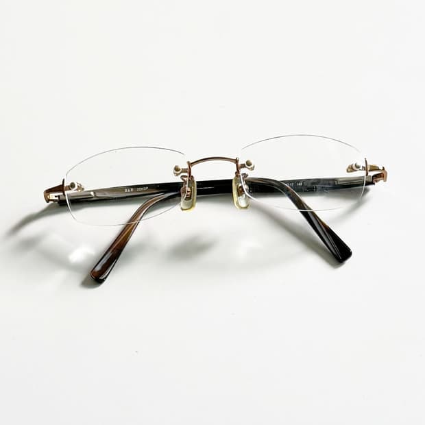 R&B EYEWEAR 골드 스퀘어 무테 메탈 빈티지 안경