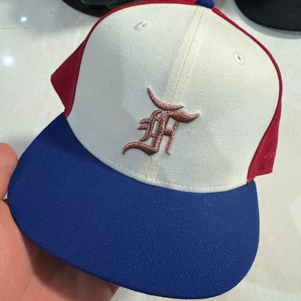 뉴에라 x 피어 오브 갓 5/8 미시착 처분 