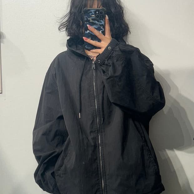 L 노매뉴얼 오버핏 바람막이 자켓 블랙