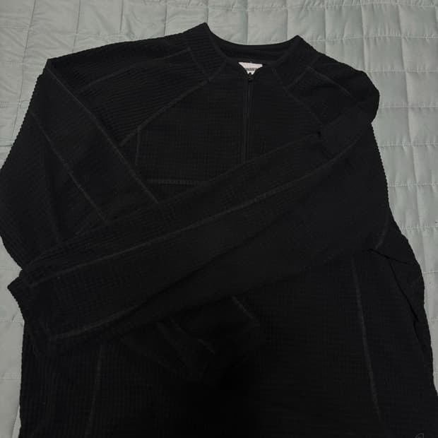 노메뉴얼 와플니트 블랙 새상품(네고불가)L