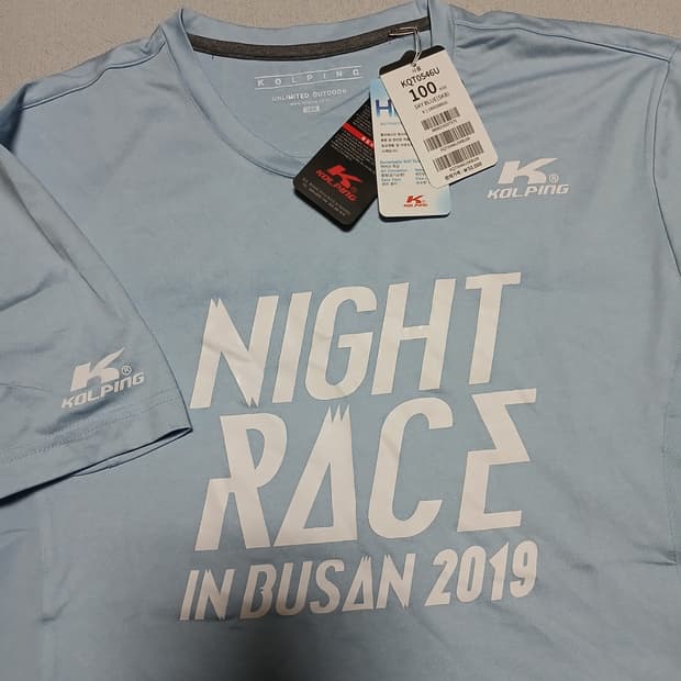 택붙은 미사용 콜핑 나이트레이스 반팔 부산 유니폼 티셔츠