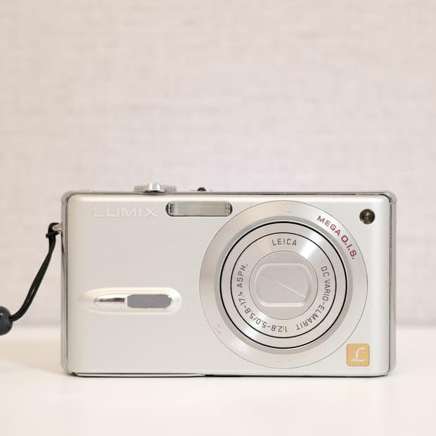 파나소닉 루믹스 DMC-FX9 디지털 카메라