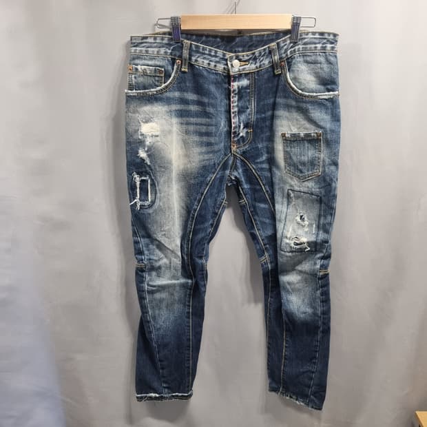 디스퀘어드2 남성 데미지 청바지 50