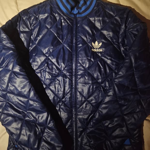 아디다스 네이비 블루 패딩
