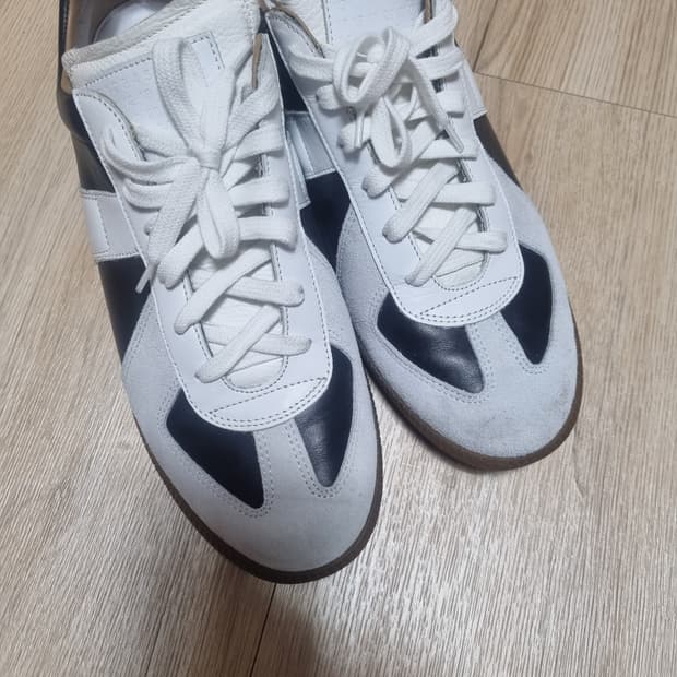 마르지엘라 독일군 스니커즈