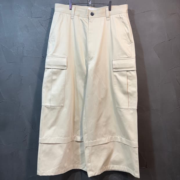 [L] AMI 아미 베이지 와이드 카고 팬츠