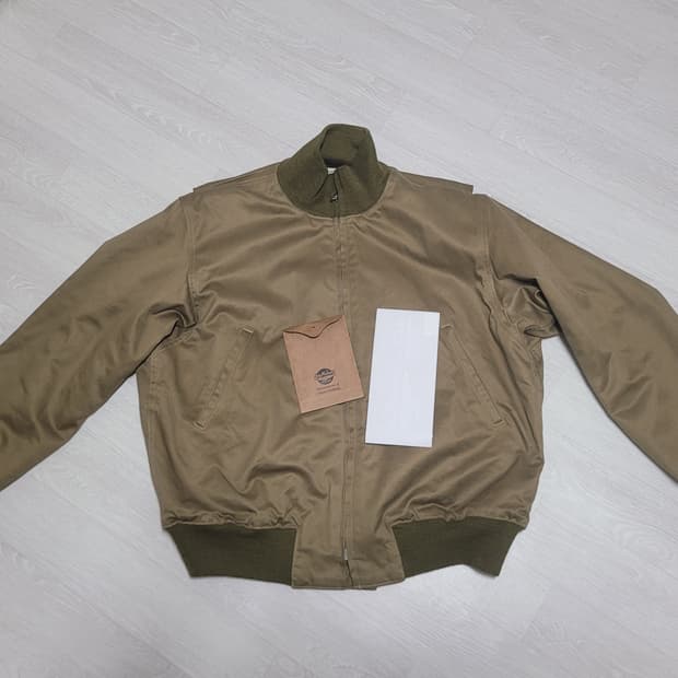 버즈릭슨 슬래쉬 포켓 탱커 자켓 XXL (카키)
