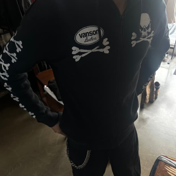 VANSON Leathers 스컬 풀집 후드집업