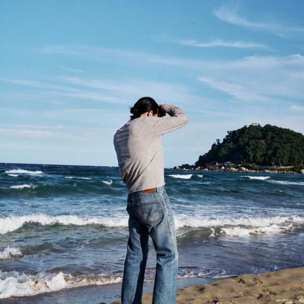 모노프리베 텍스쳐 롤 롱슬리브 멜란지 그레이