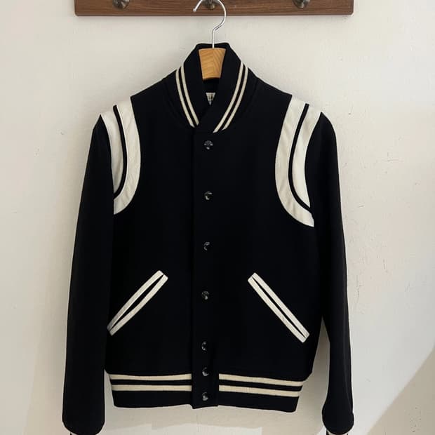 생로랑 바시티 자켓