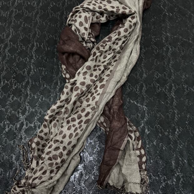 “Vintage” Brown Dot Pattern Scarf