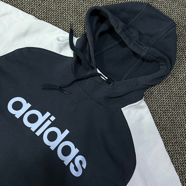 아디다스 올드스쿨 나그랑 후드티
