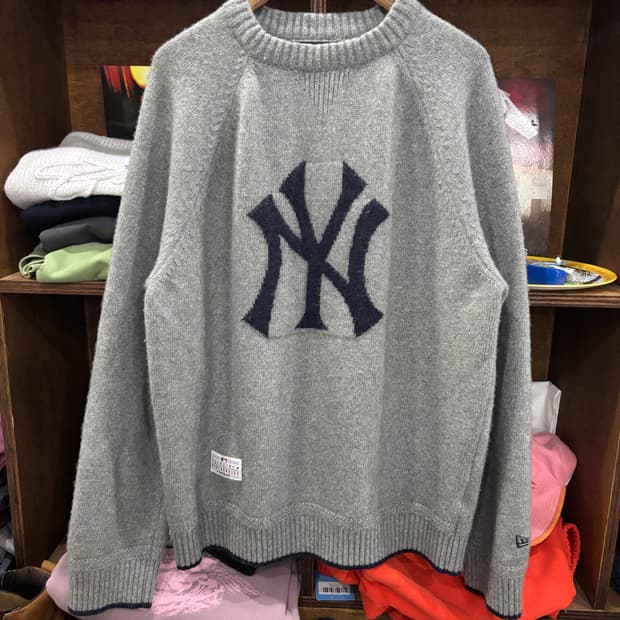 18FW 뉴에라 뉴욕양키스 니트