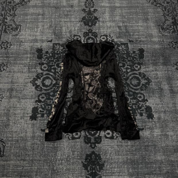 Algonquins back printing velour parker