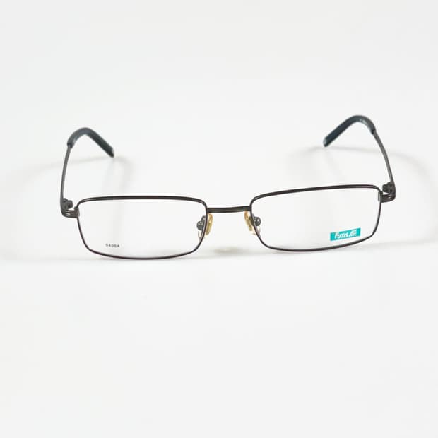 90s FUTIS 건메탈 슬림 스퀘어 프레임 빈티지 안경