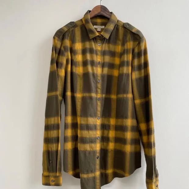 [정품] 버버리(Burberry ) 노바체크 견장 셔츠 95