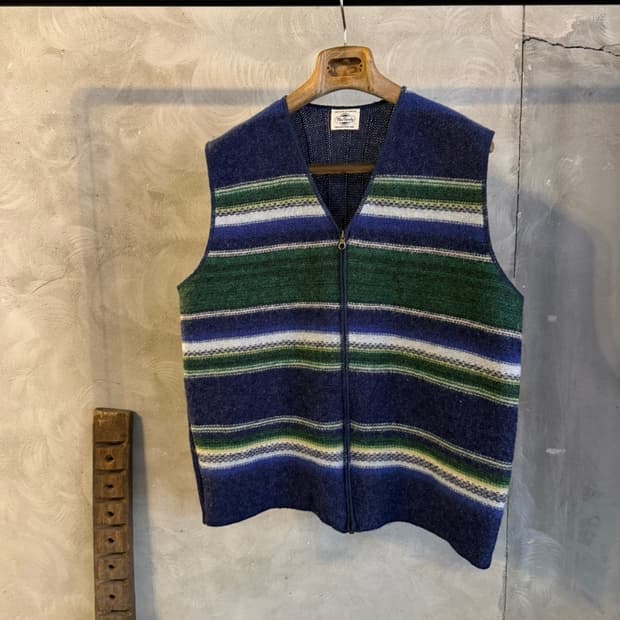 베네통 셔틀랜드울 니트 베스트 100