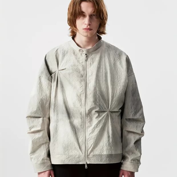 아이보리 지퍼 자켓