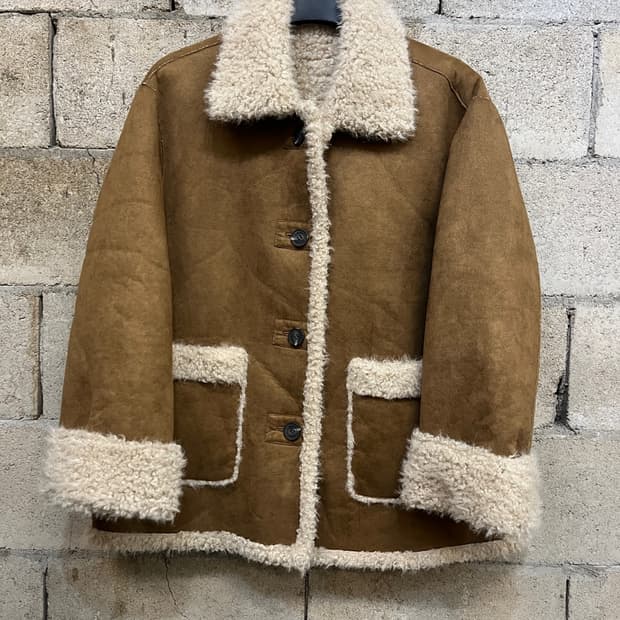 아틀리에 나인 무스탕 자켓