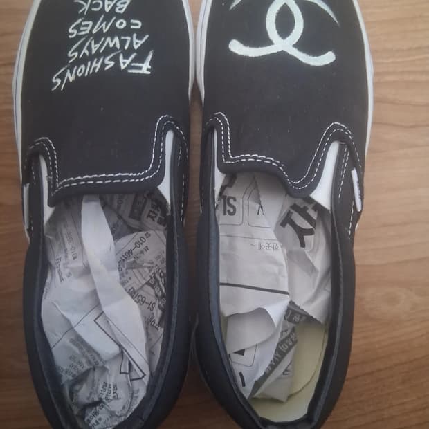 빈티지 샤넬 컨퍼스 슬립온  남녀불문 250 사이즈 신발 팔아요 