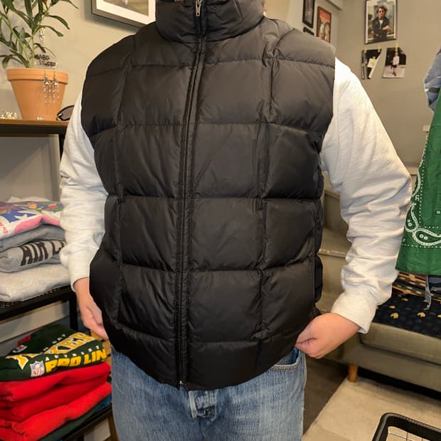 00’s Eddie Bauer quilted padded vest